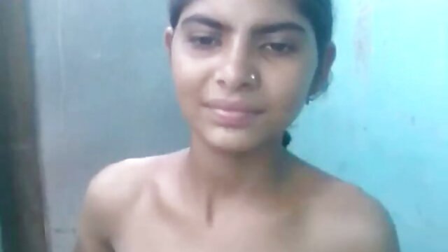 Vem-se na rata da MILF, filme pornô das brasileirinhas 2017 ela fode em vez de ir a um restaurante.
