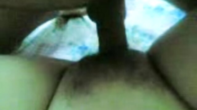 Guy videos de sexo com brasileirinha Thomas pagou a uma mulher de Kiev por um broche e foder na rua